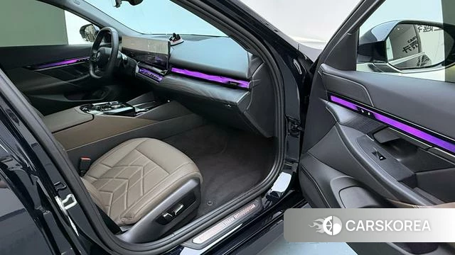 BMW i5 id 4257839 из Китая 8