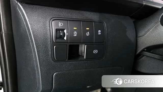 Hyundai Staria id 3348305 из Кореи 8