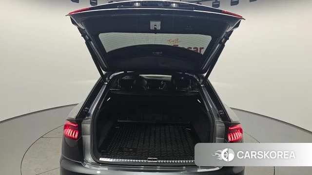 Audi Q8 (4M) id 4322808 из Кореи 8