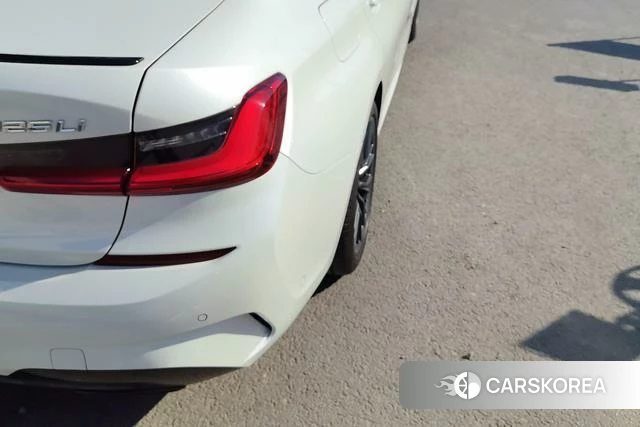 BMW 3 series id 4273126 из Китая 8