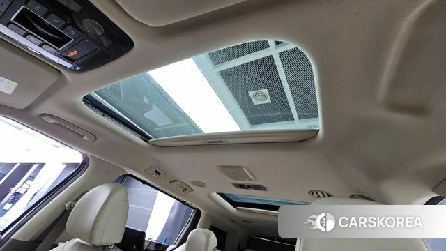 Kia Carnival 4th generation id 3813129 из Кореи 8