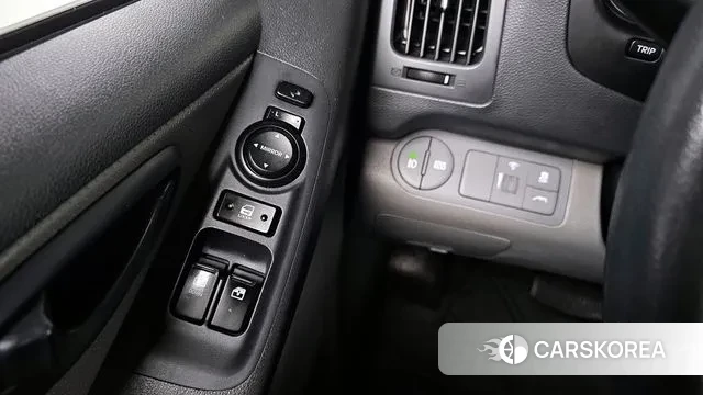 Hyundai The New Grand Starex id 3225600 из Кореи 8