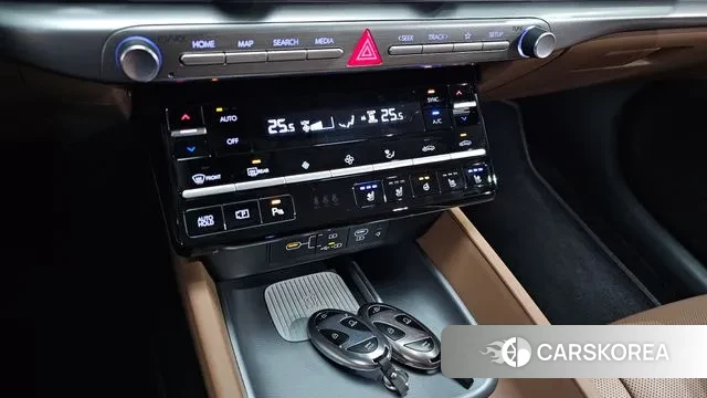 Hyundai Grandeur (GN7) id 3410336 из Кореи 8