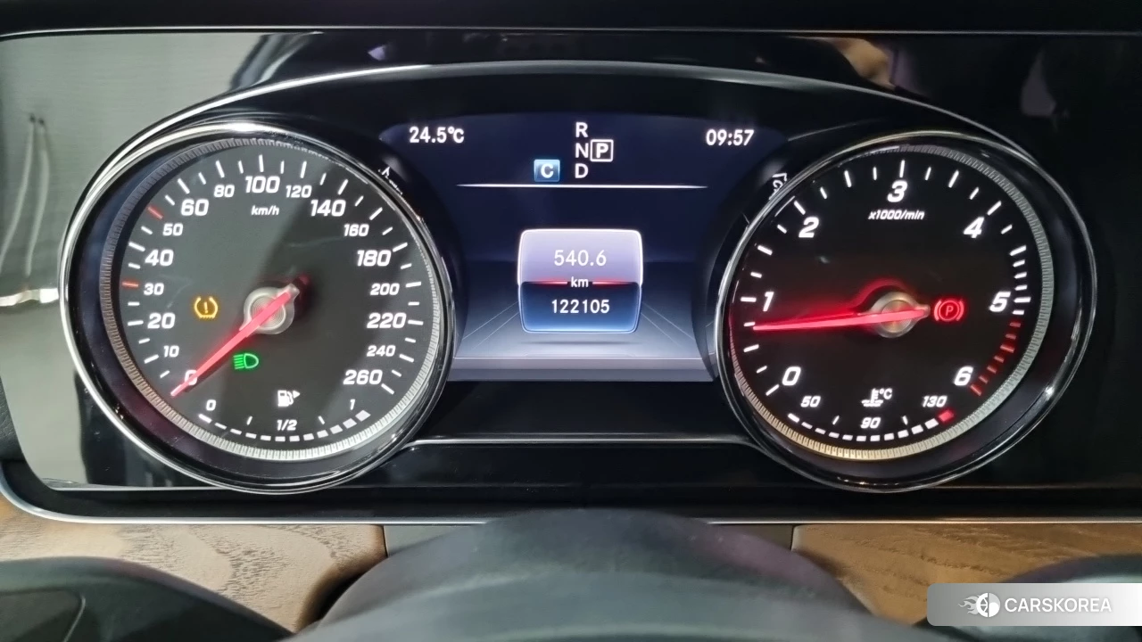 Mercedes-Benz E-Class W213 id 4890421 из Кореи 8