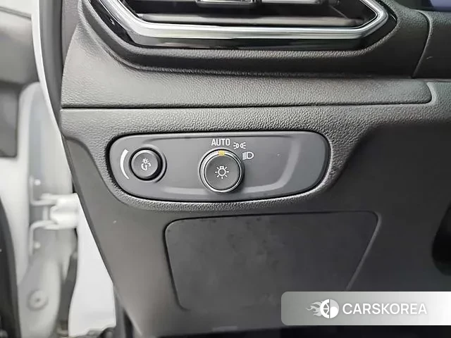 Chevrolet (GM Daewoo) New Bolt EV id 3555675 из Кореи 8