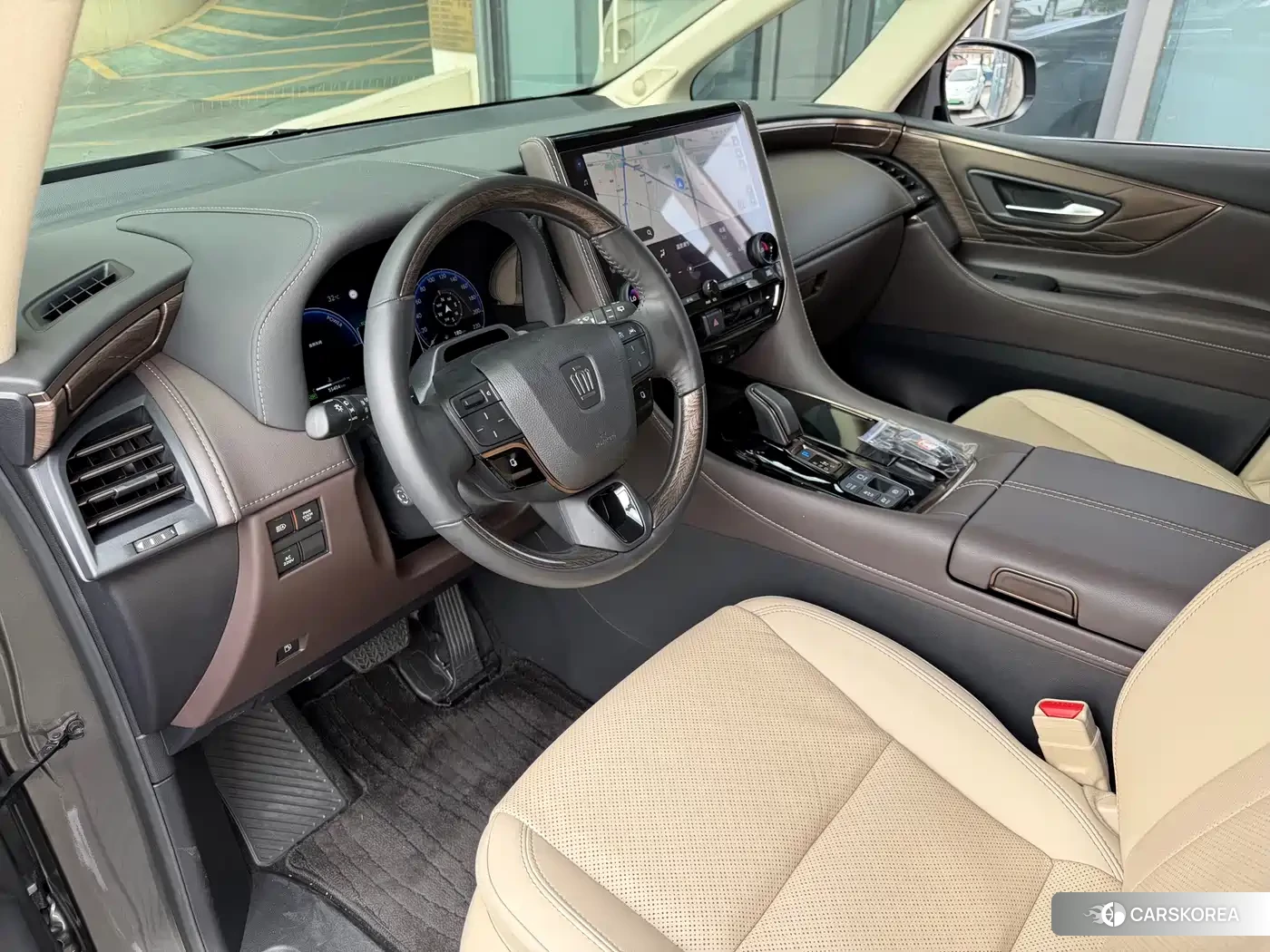 Toyota Vellfire id 4685924 из Китая 8