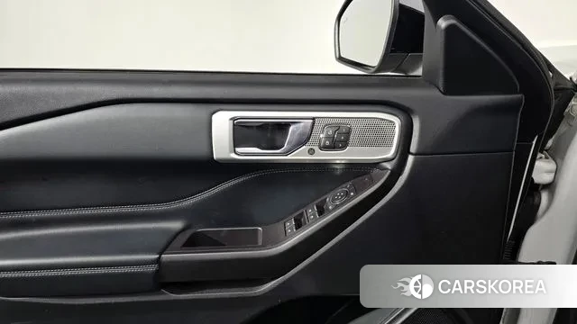 Ford Explorer 6th Generation id 3636224 из Кореи 8