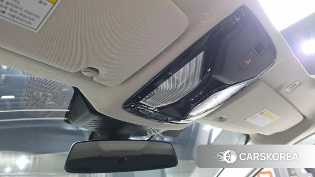 BMW 5 Series (G30) id 3885963 из Кореи 8