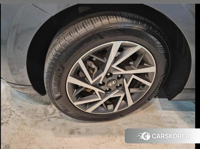 Hyundai Grandeur (GN7) id 4302932 из Кореи 8