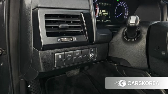 Ssangyong Rexton Sports Cannes id 4530419 из Кореи 8