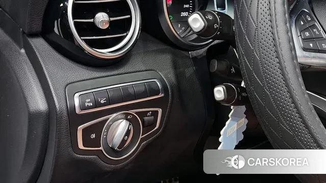 Mercedes-Benz C-Class W205 id 3608373 из Кореи 8