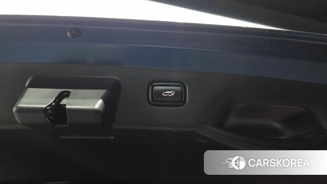 Kia Di Ol Nu Niro id 4592217 из Кореи 8