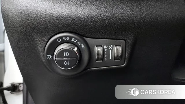 Jeep Compass 2nd Generation id 3002885 из Кореи 8