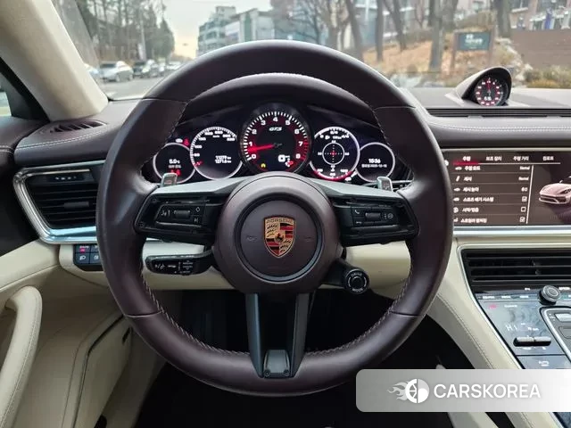 Porsche Panamera (971) id 3477760 из Кореи 8