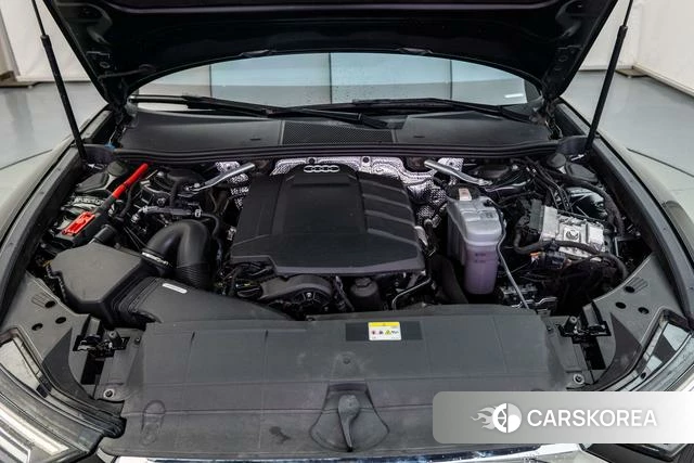 Audi A6L id 4278888 из Китая 8