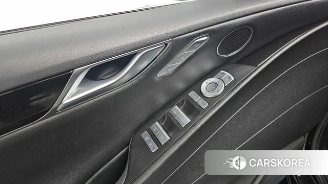 Genesis G80 (RG3) id 3833218 из Кореи 8