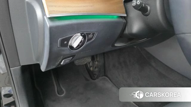 Mercedes-Benz E-Class W213 id 4625430 из Кореи 8