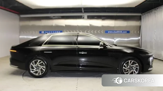 Hyundai Grandeur (GN7) id 3751092 из Кореи 8