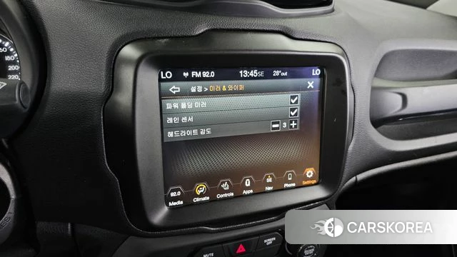 Jeep Renegade id 4636741 из Кореи 8