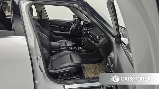 Mini Cooper Clubman id 3012982 из Кореи 8