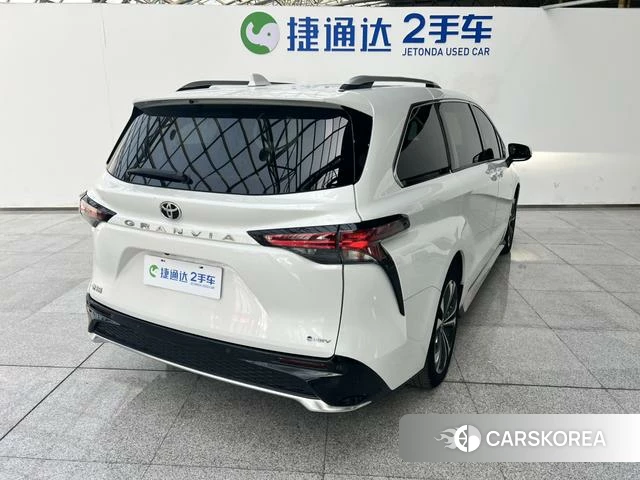 Toyota Grevia id 4272925 из Китая 8