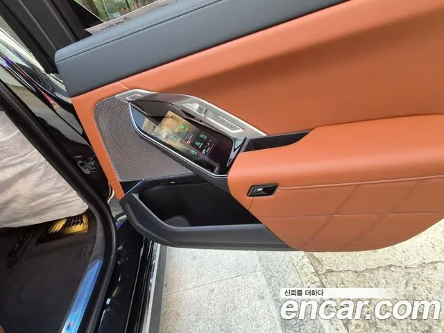 BMW 7 Series (G70) id 2462717 из Кореи 8