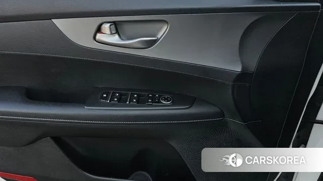 Kia Come New K3 id 3385330 из Кореи 8