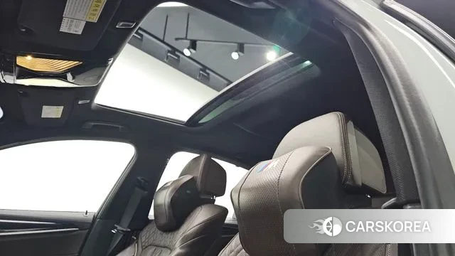 BMW 5 Series (G30) id 3434679 из Кореи 8