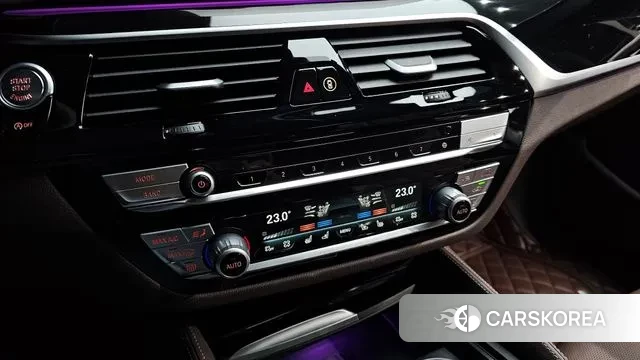 BMW 5 Series (G30) id 3706943 из Кореи 8