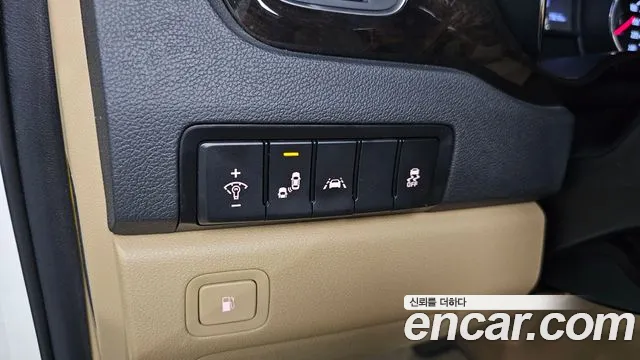 Kia The New Carnival id 2854935 из Кореи 8