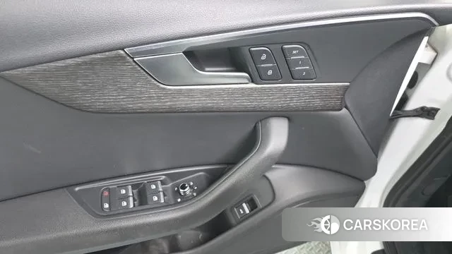 Audi A4 (B9) id 3641576 из Кореи 8