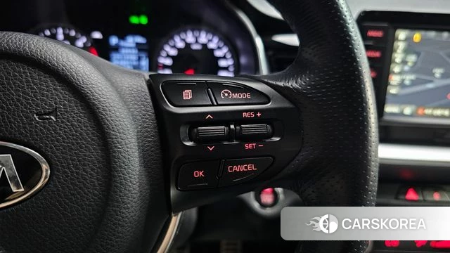 Kia Stonic id 4638324 из Кореи 8