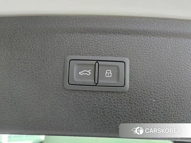 Audi SQ5 (FY) id 3690402 из Кореи 8