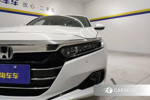 Honda Accord id 3825551 из Китая 8