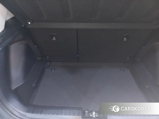 Hyundai Venue id 4608109 из Кореи 8