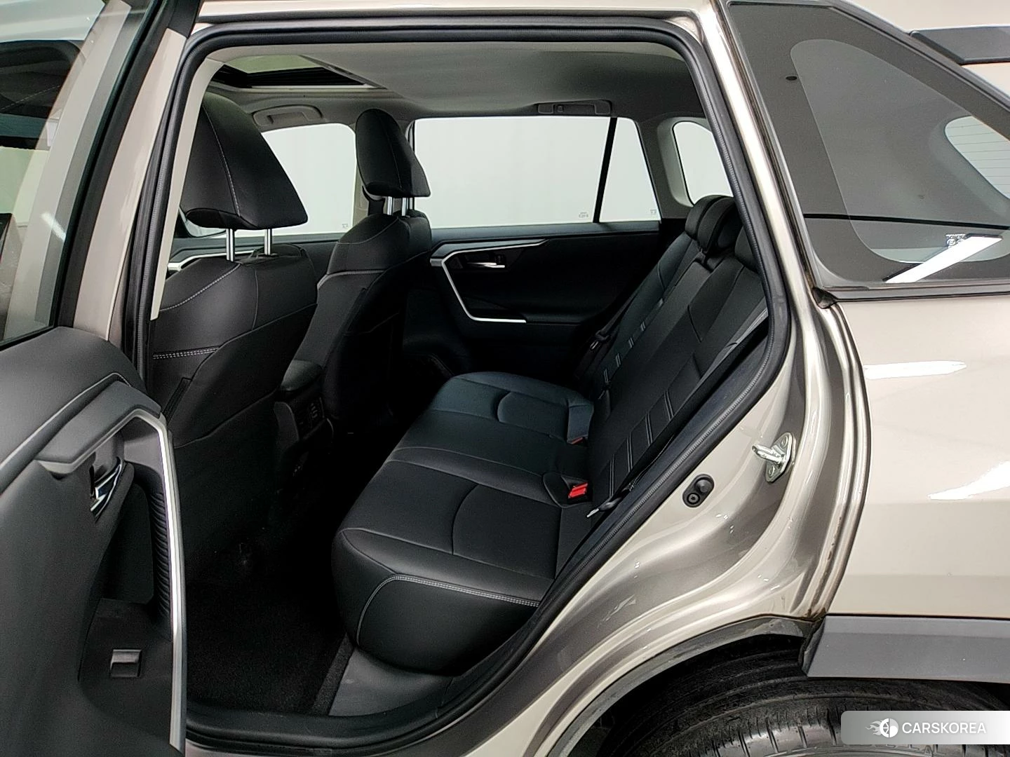 Toyota RAV4 id 4467482 из Китая 8