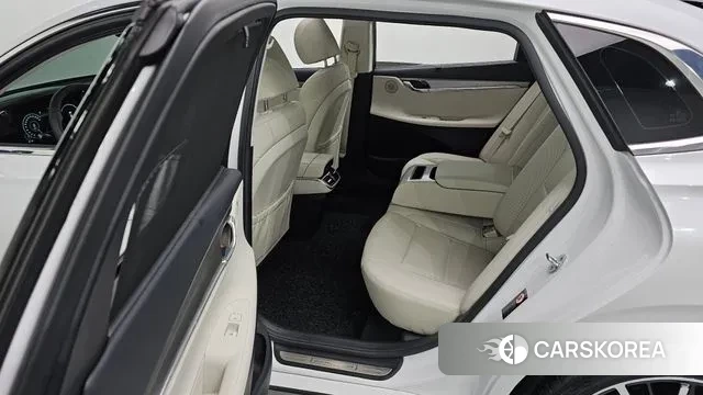 Hyundai The New Grandeur IG id 3053585 из Кореи 8