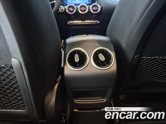 Mercedes-Benz GLA - Class H247 id 2898944 из Кореи 8