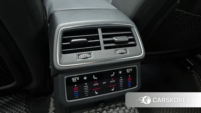 Audi A6 (C8) id 3479126 из Кореи 8