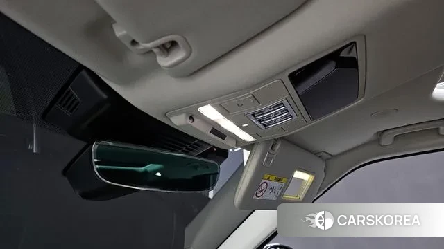 Land Rover Discovery 5 id 3649404 из Кореи 8