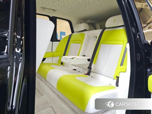 Rolls-Royce Cullinan id 4743904 из Кореи 8
