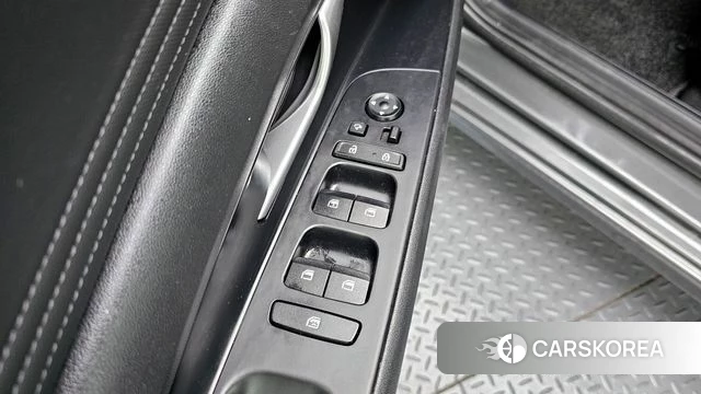 Hyundai Avante (CN7) id 4389846 из Кореи 8