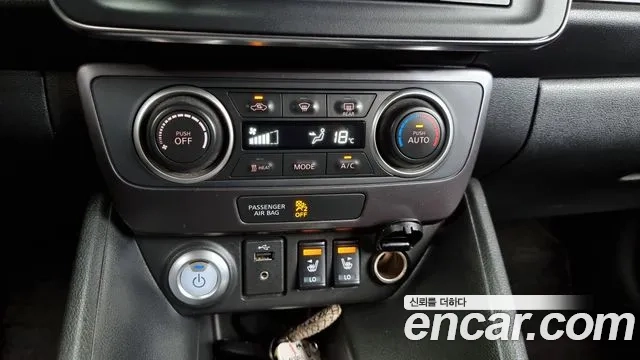 Nissan Leaf (ZE1) id 2917413 из Кореи 8