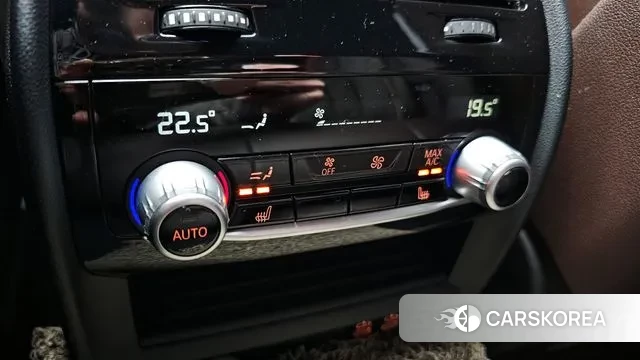 BMW 5 Series (G30) id 3504792 из Кореи 8