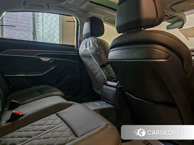 Audi A8 id 4329199 из Китая 8