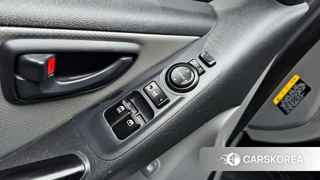 Hyundai The New Grand Starex id 3588493 из Кореи 8