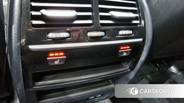 BMW 5 Series (G30) id 3692053 из Кореи 8