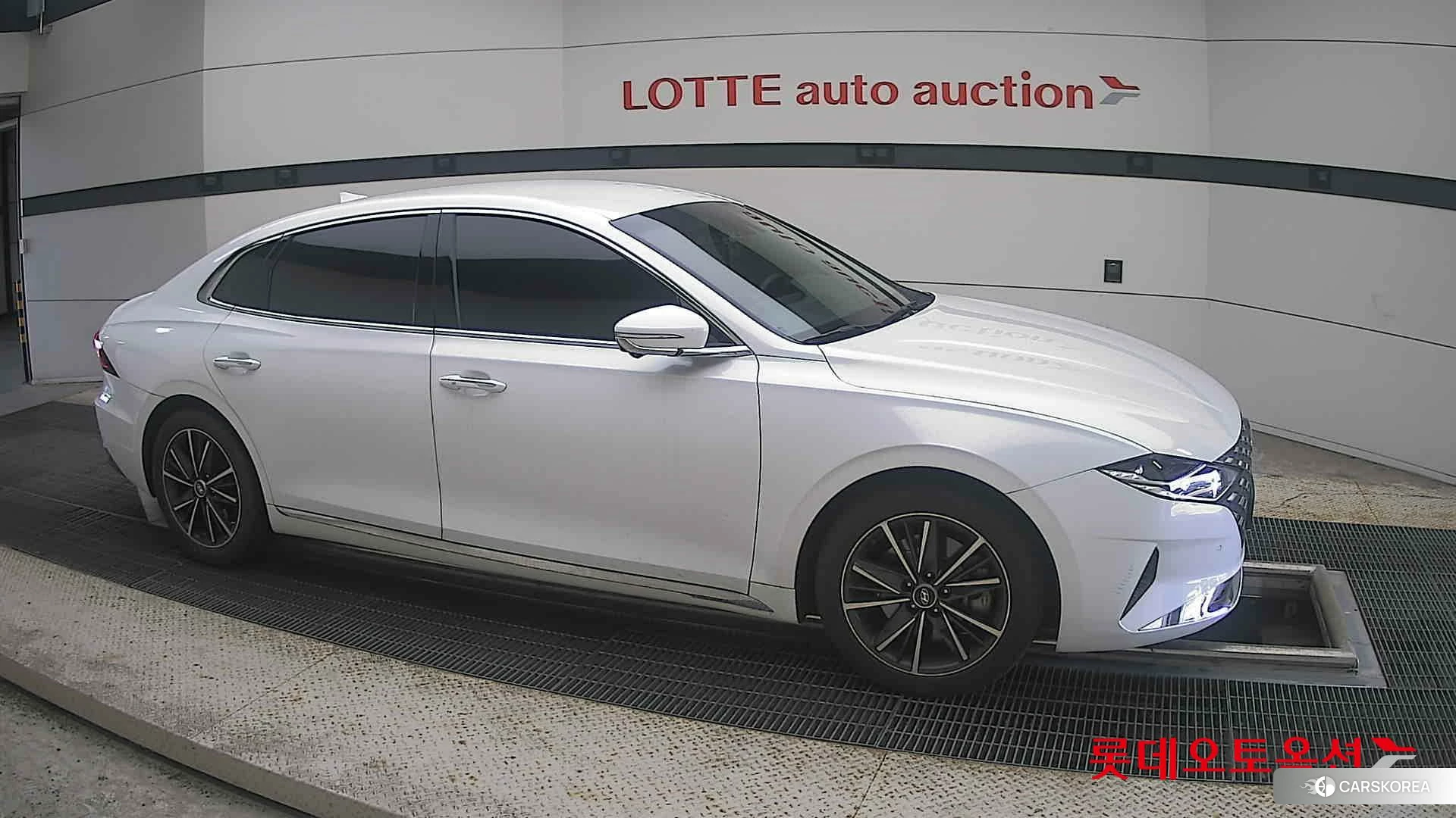 Hyundai Grandeur id 4902499 из Кореи 8