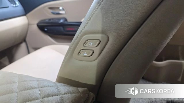 Kia The New Carnival id 4384284 из Кореи 8