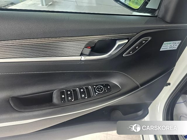 Hyundai Grandeur IG id 4530857 из Кореи 8